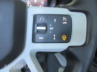 2024 Land Rover Defender 110 S - miniatura 52