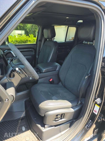 2024 Land Rover Defender 110 V8 - miniatura 6