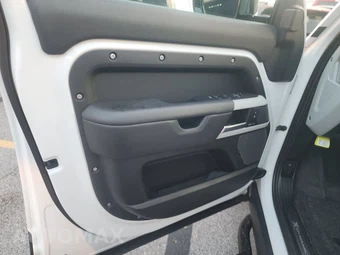 2024 Land Rover Defender 110 X-Dynamic SE - miniatura 9