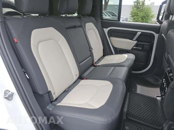 2024 Land Rover Defender 110 X-Dynamic SE - miniatura 16