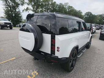 2024 Land Rover Defender 110 X-Dynamic SE - miniatura 3