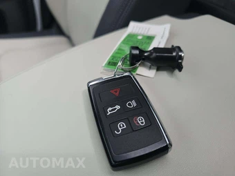 2024 Land Rover Defender 110 X-Dynamic SE - miniatura 8