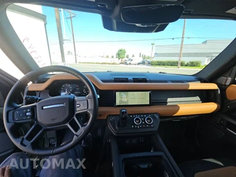 2024 Land Rover Defender 110 X-Dynamic SE - miniatura 11