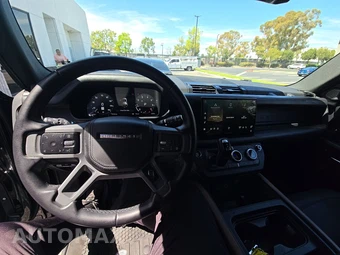 2024 Land Rover Defender 110 X - miniatura 11
