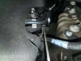 2024 Land Rover Defender 110 X - miniatura 24