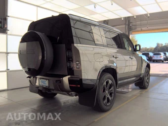 2024 Land Rover Defender 110 X - miniatura 4