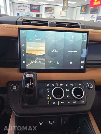 2024 Land Rover Defender 110 X - miniatura 10
