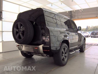 2024 Land Rover Defender 110 X - miniatura 4