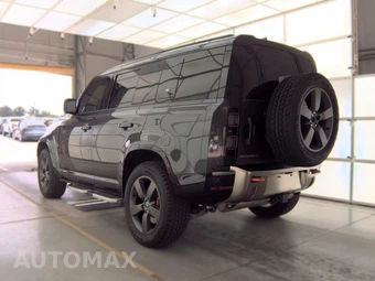 2024 Land Rover Defender 110 X - miniatura 6