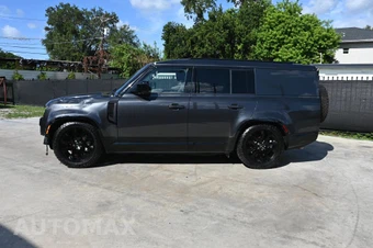 2024 Land Rover Defender 130 Outbound - miniatura 6