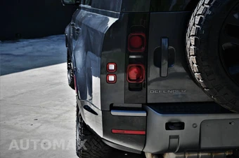 2024 Land Rover Defender 130 Outbound - miniatura 7