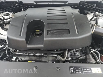 2024 Land Rover Defender 130 S - miniatura 16