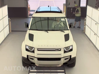 2024 Land Rover Defender 130 S - miniatura 2