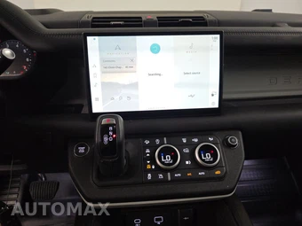 2024 Land Rover Defender 130 S - miniatura 11