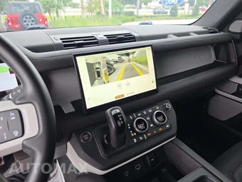 2024 Land Rover Defender 130 X-Dynamic SE - miniatura 10