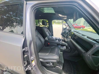 2024 Land Rover Defender 130 X-Dynamic SE - miniatura 16