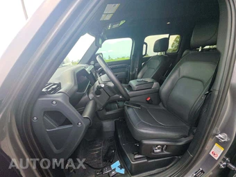 2024 Land Rover Defender 130 X-Dynamic SE - miniatura 3