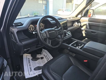 2024 Land Rover Defender 130 X-Dynamic SE - miniatura 11