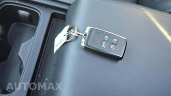 2024 Land Rover Defender 130 X-Dynamic SE - miniatura 19