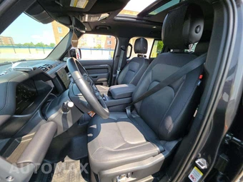 2024 Land Rover Defender 130 X-Dynamic SE - miniatura 6