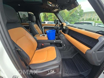 2024 Land Rover Defender 130 X-Dynamic SE - miniatura 19