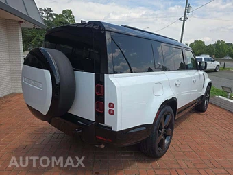 2024 Land Rover Defender 130 X-Dynamic SE - miniatura 3