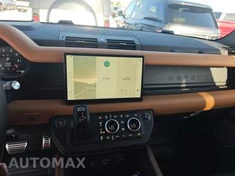 2024 Land Rover Defender 130 X - miniatura 11
