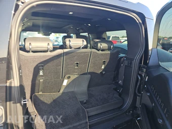 2024 Land Rover Defender 130 X - miniatura 17