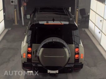 2024 Land Rover Defender 130 X - miniatura 5