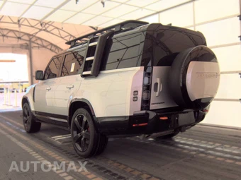 2024 Land Rover Defender 130 X - miniatura 6