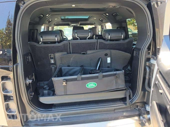 2024 Land Rover Defender 130 X - miniatura 12
