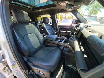 2024 Land Rover Defender 130 X - miniatura 16
