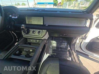 2024 Land Rover Defender 90 S - miniatura 20