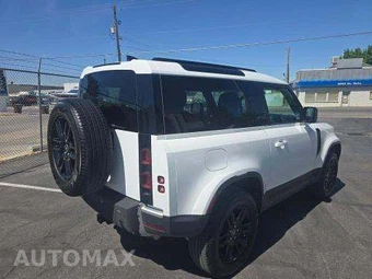 2024 Land Rover Defender 90 S - miniatura 4