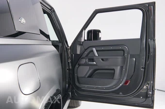 2024 Land Rover Defender 90 V8 Carpathian Edition - miniatura 10