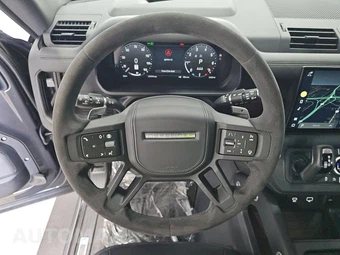 2024 Land Rover Defender 90 V8 - miniatura 10