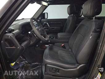 2024 Land Rover Defender 90 V8 - miniatura 7