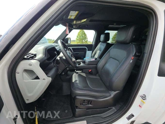 2024 Land Rover Defender 90 X-Dynamic SE - miniatura 6
