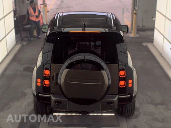 2024 Land Rover Defender 90 X-Dynamic SE - miniatura 5