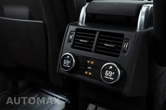 2024 Land Rover Discovery Dynamic SE - miniatura 16