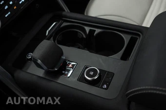 2024 Land Rover Discovery Dynamic SE - miniatura 24