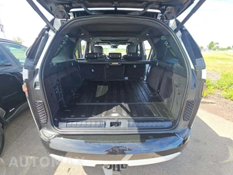 2024 Land Rover Discovery Dynamic SE – miniatura 12