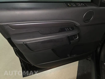 2024 Land Rover Discovery Metropolitan Edition – miniatura 9