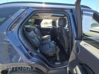 2024 Land Rover Discovery S – miniatura 14
