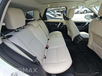 2024 Land Rover Discovery Sport S - miniatura 13