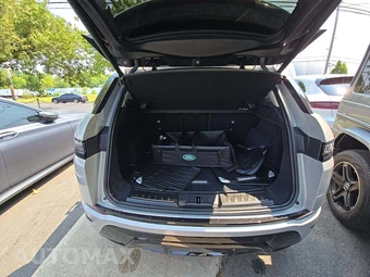 2024 Land Rover Range Rover Evoque Dynamic SE – miniatura 14