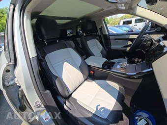 2024 Land Rover Range Rover Evoque Dynamic SE – miniatura 18