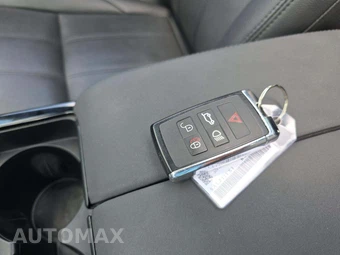2024 Land Rover Range Rover Evoque S - miniatura 8