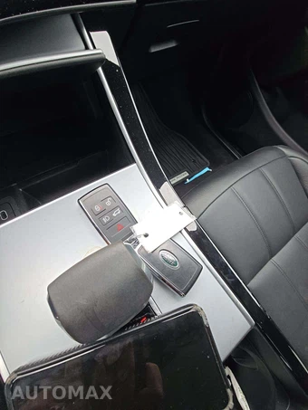 2024 Land Rover Range Rover Evoque S – miniatura 8