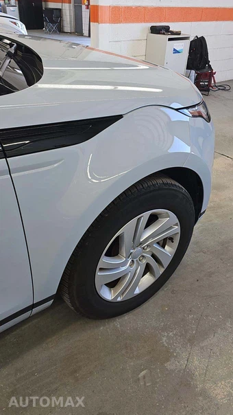2024 Land Rover Range Rover Evoque S – miniatura 28